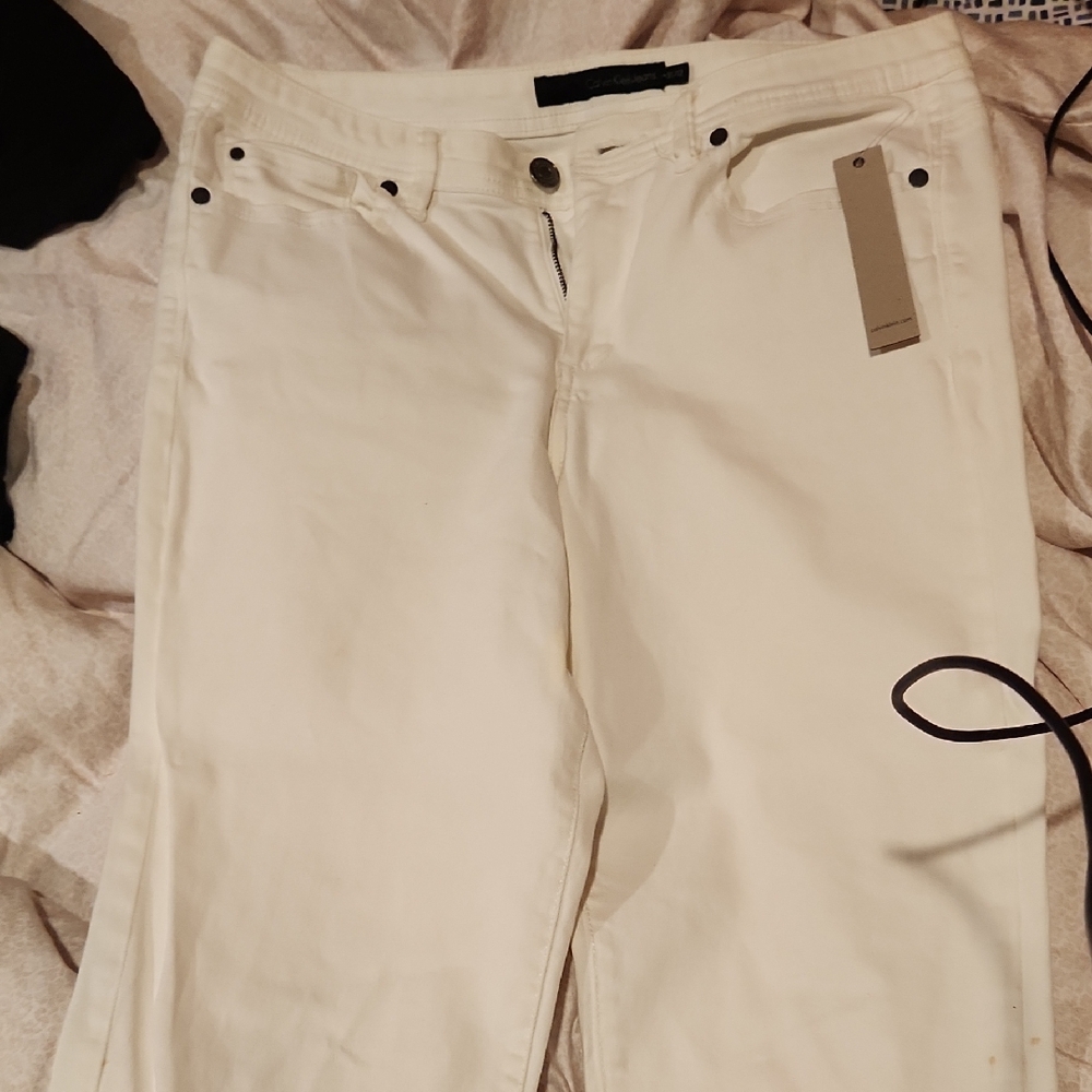 Calvin Klein Jeans Women's Cream Ankle & Cropped